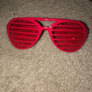 Red stripped glasses